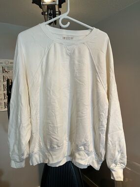 BDG Off-White Crewneck Sweatshirt